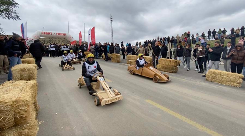 FormuLaz yarışları Erzincan Ergan Dağı Kayak Merkezi'nde