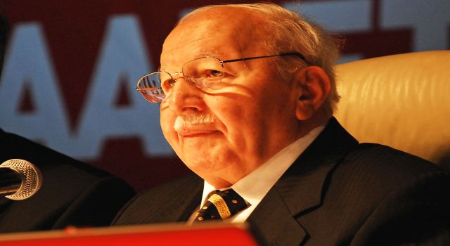 Türk siyaseti "Erbakan Hoca"yı vefatının 10'uncu yılında anıyor