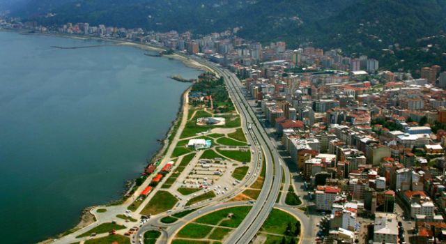 Rize’de günlük Kovid-19 vaka sayısı 50’nin altına düştü.