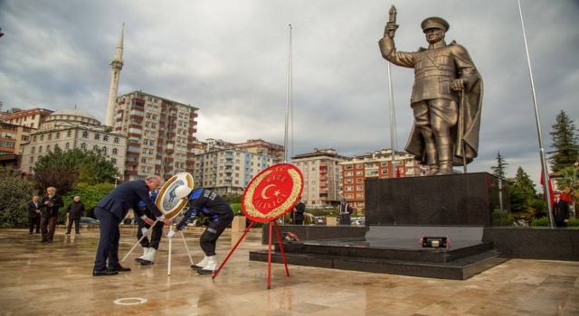 Atatürk vefatının 85. yılında Rize'de anıldı