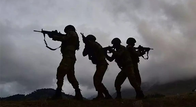 Fırat Kalkanı bölgesine saldırı hazırlığındaki 5 terörist hain amaçlarına ulaşamadan öldürüldü