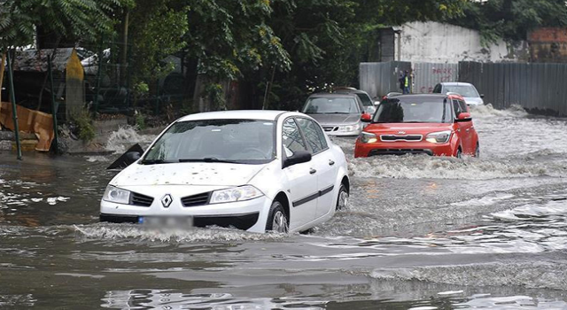 Meteoroloji'den Doğu Karadeniz için kuvvetli gök gürültülü sağanak yağış uyarısı