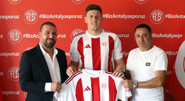 Antalyaspor, Adolfo Gaich'i 1 yıllığına kiraladı