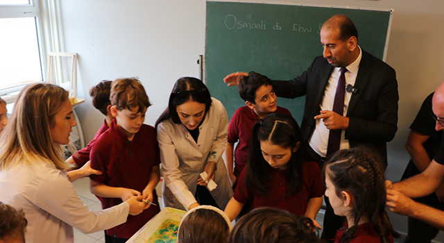 Çözüm Koleji Basın Mensuplarına Yemek Verdi