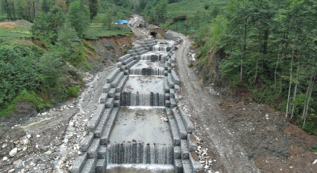 Salarha'da Taşkın Riski Gabion Duvar İmalatı ile Ortadan Kaldırıldı