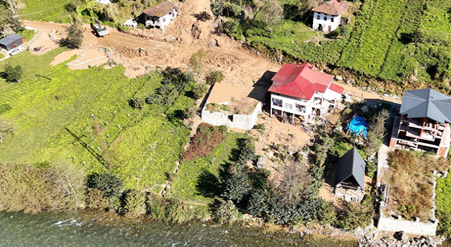 Rize'de heyelanın izleri silindi; bölge dronla görüntülendi