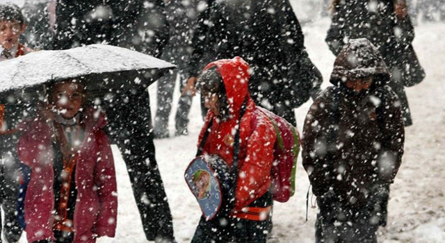 Artvin'de eğitime 1 gün ara verildi