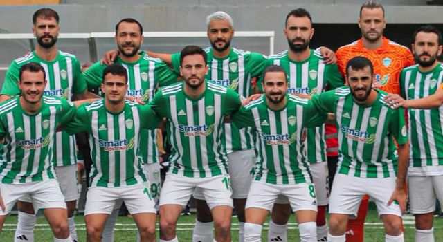 Çayelispor'dan 7 Futbolcuya Veda!