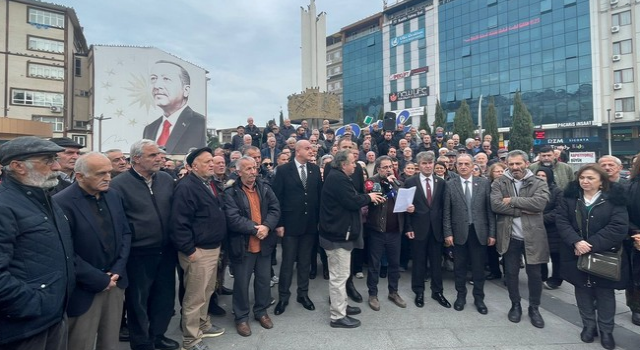 CHP Rize İl Başkanı Deniz, asgari ücret zammına tepki gösterdi: “Sadaka değil, insanca yaşamak istiyoruz”