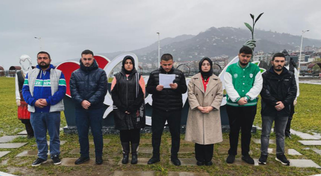 Fındıklı belediyesi'nin şehit cenazesi sırasında yaptığı konserli açılışa Çayelili gençlerden tepki