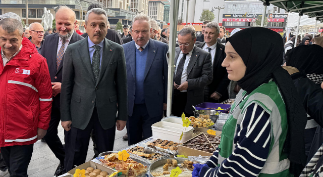 Rize'de Filistin için yardım kermesi düzenlendi