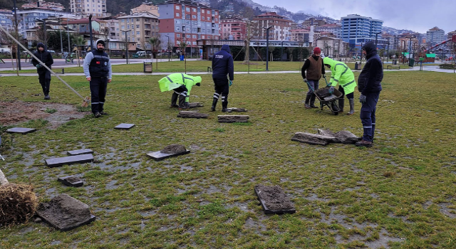 Rize’de Fırtına Sonrası Temizlik Seferberliği Başladı