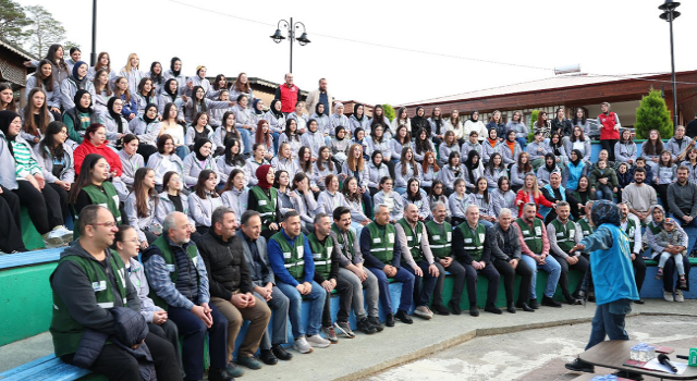 Rize'de Genç Kızlar Bağımlılıkla Mücadele İçin Bir Araya Geldi