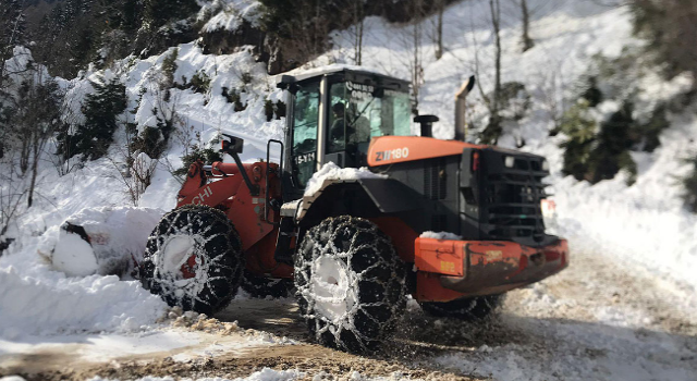 Rize'de Kardan Kapalı Köy Yolu Sayısı 12'ye Düşürüldü