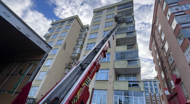 Rize'de tahliye edilen apartman için yıkım kararı çıktı