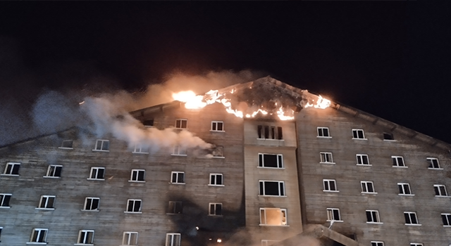 BOLU’daki otel yangını, mutfakta kızgın yağın tutuşmasıyla başlamış