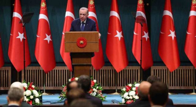 Cumhurbaşkanı Erdoğan: "Gün Siyaset Yapma Değil, Dayanışma, Bir Ve Beraber Olma Günüdür"