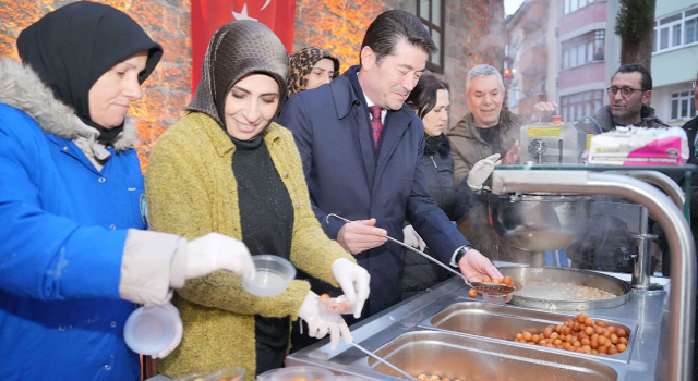 Trabzon'da Ortahisar Belediyesi, mahallelerde iftar sofraları kuruyor