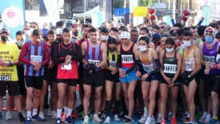 41. Uluslararası Trabzon Yarı Maratonu Koşuldu