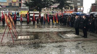 Ardeşen’de Yağmur Altında 10 Kasım Anma Etkinliği