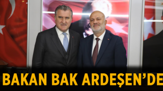 Bakan Bak Ardeşen’de