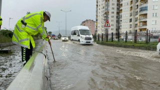 Meteoroloji'den Doğu Karadeniz'e Kuvvetli Yağış Uyarısı!