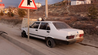 Polisten kaçarken otomobiliyle 5 araca çarptı; gözaltına alınan sürücüye 63 bin lira ceza