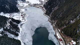 Uzungöl buz tuttu